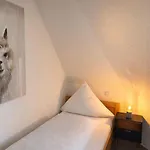 Maren Apartment